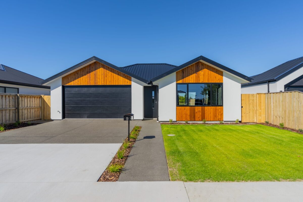 9_ellmers_st_exterior___drone_photos_20.2.25_small_20tara_homes_